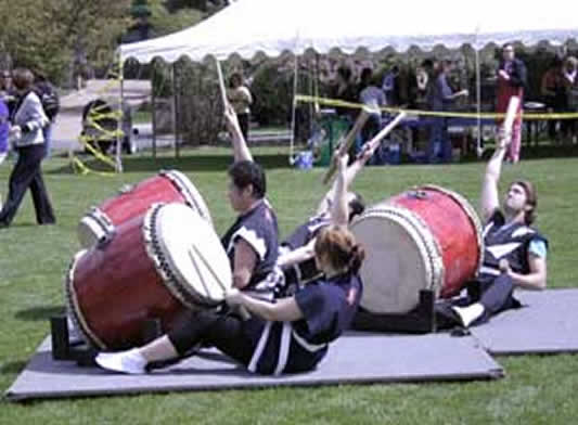 Japanese Drummers Pic