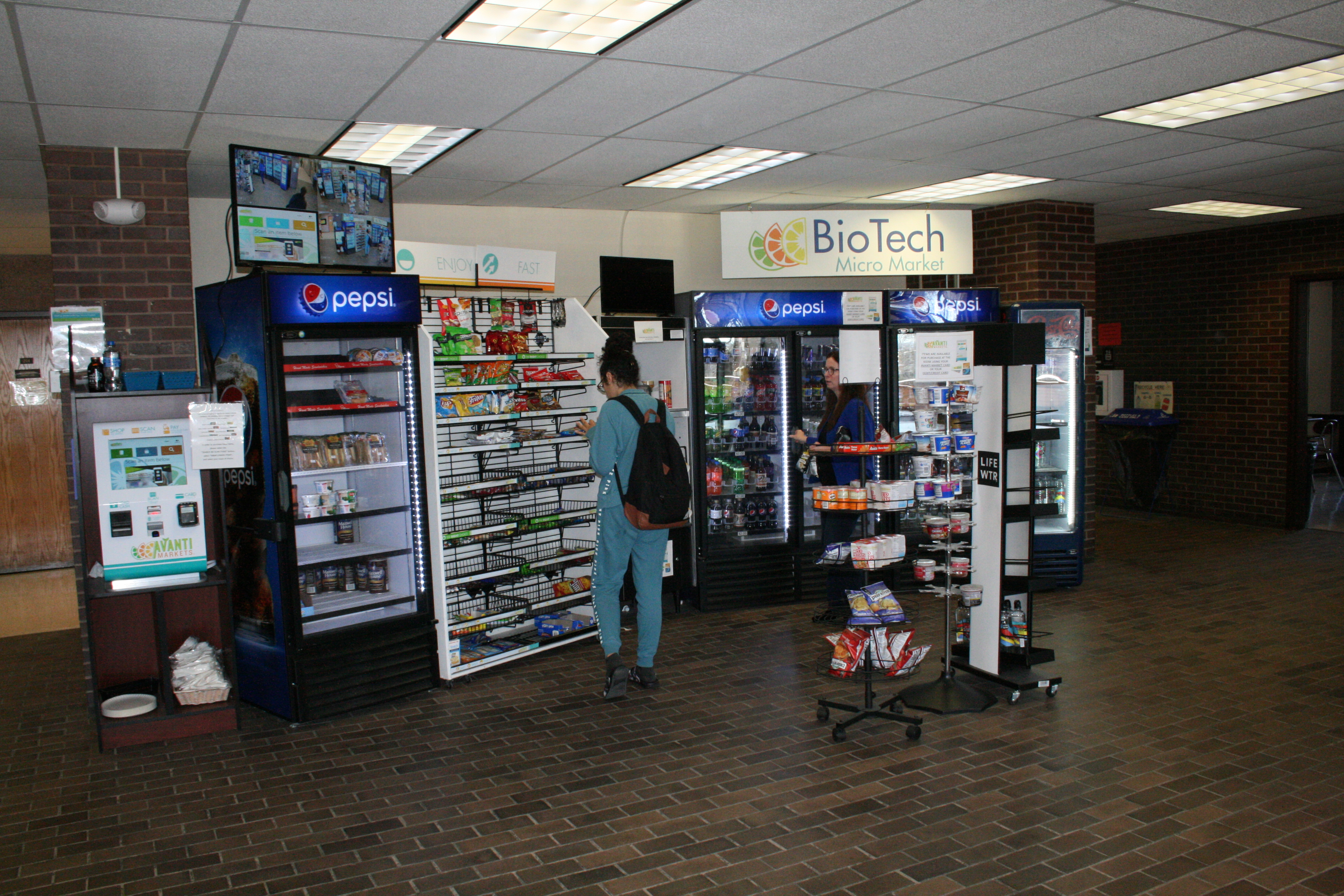 Micro Market Seating Area - Rowley Center