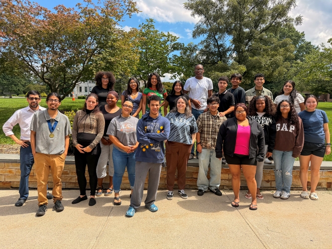 25 EOP students who attended the summer academy at SUNY Orange
